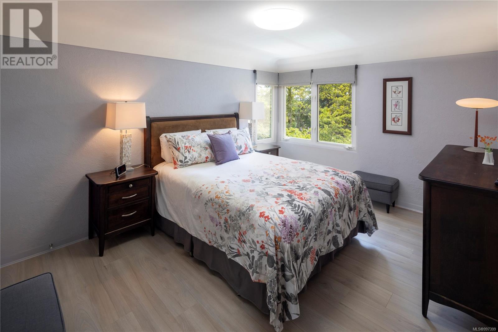 3815 Wilkinson Rd, Saanich