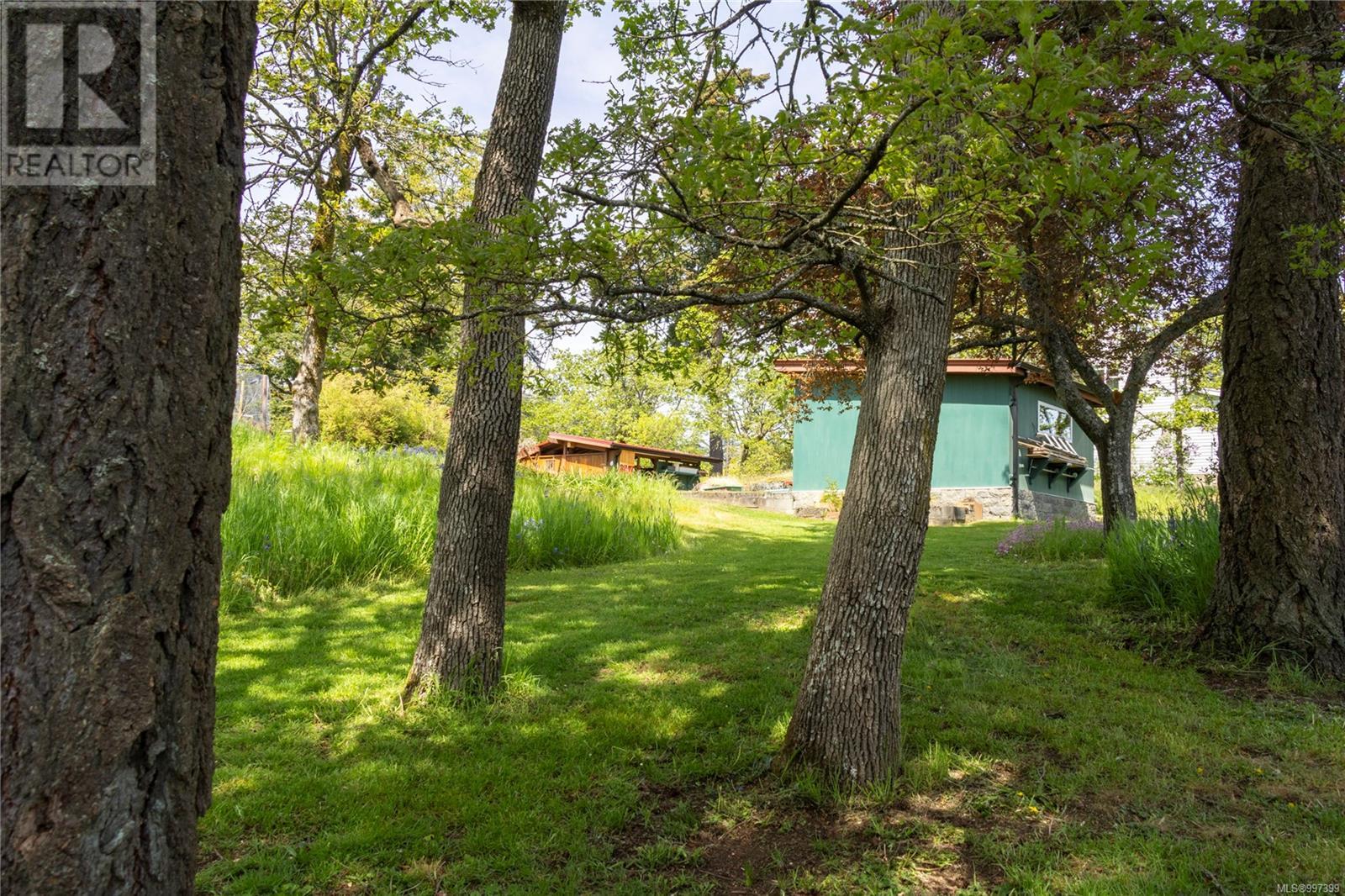 3815 Wilkinson Rd, Saanich