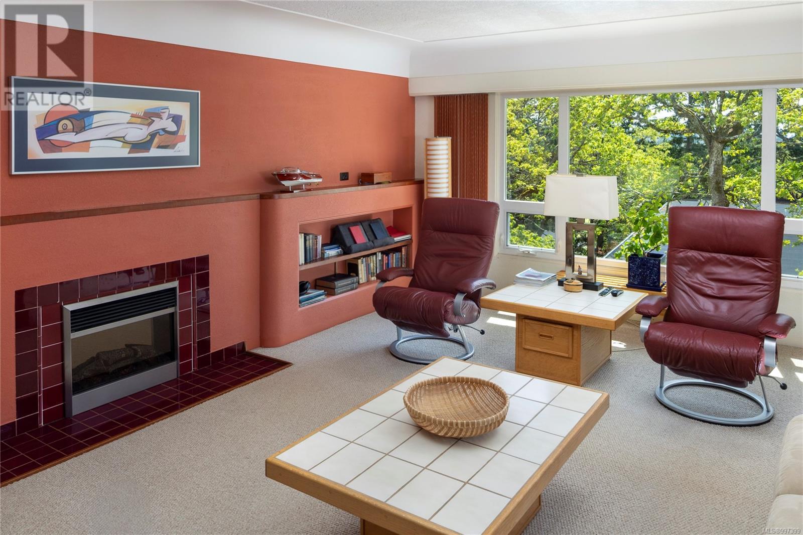 3815 Wilkinson Rd, Saanich