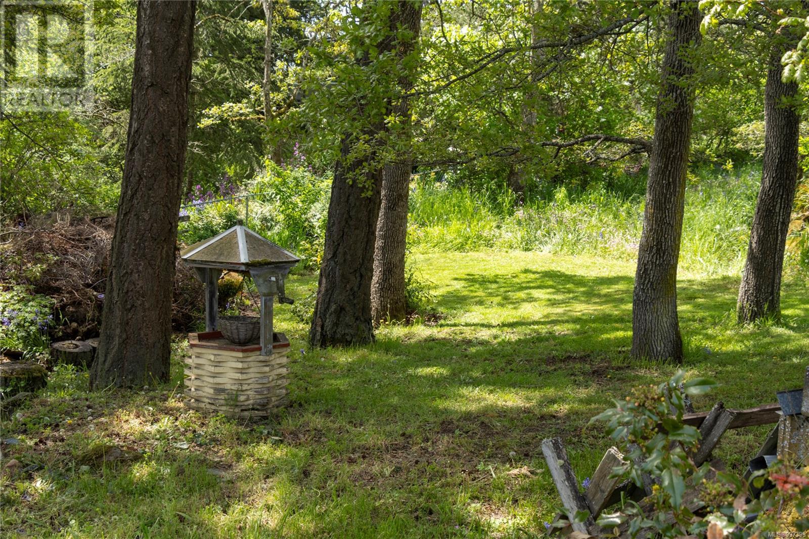 3815 Wilkinson Rd, Saanich