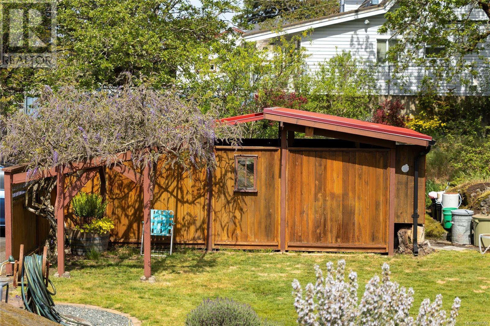 3815 Wilkinson Rd, Saanich
