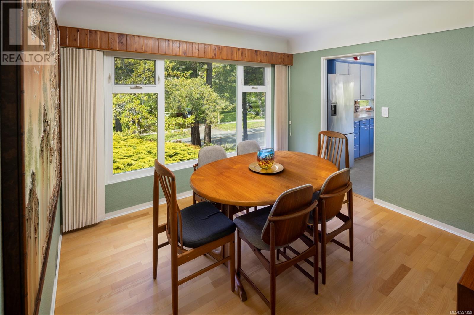 3815 Wilkinson Rd, Saanich