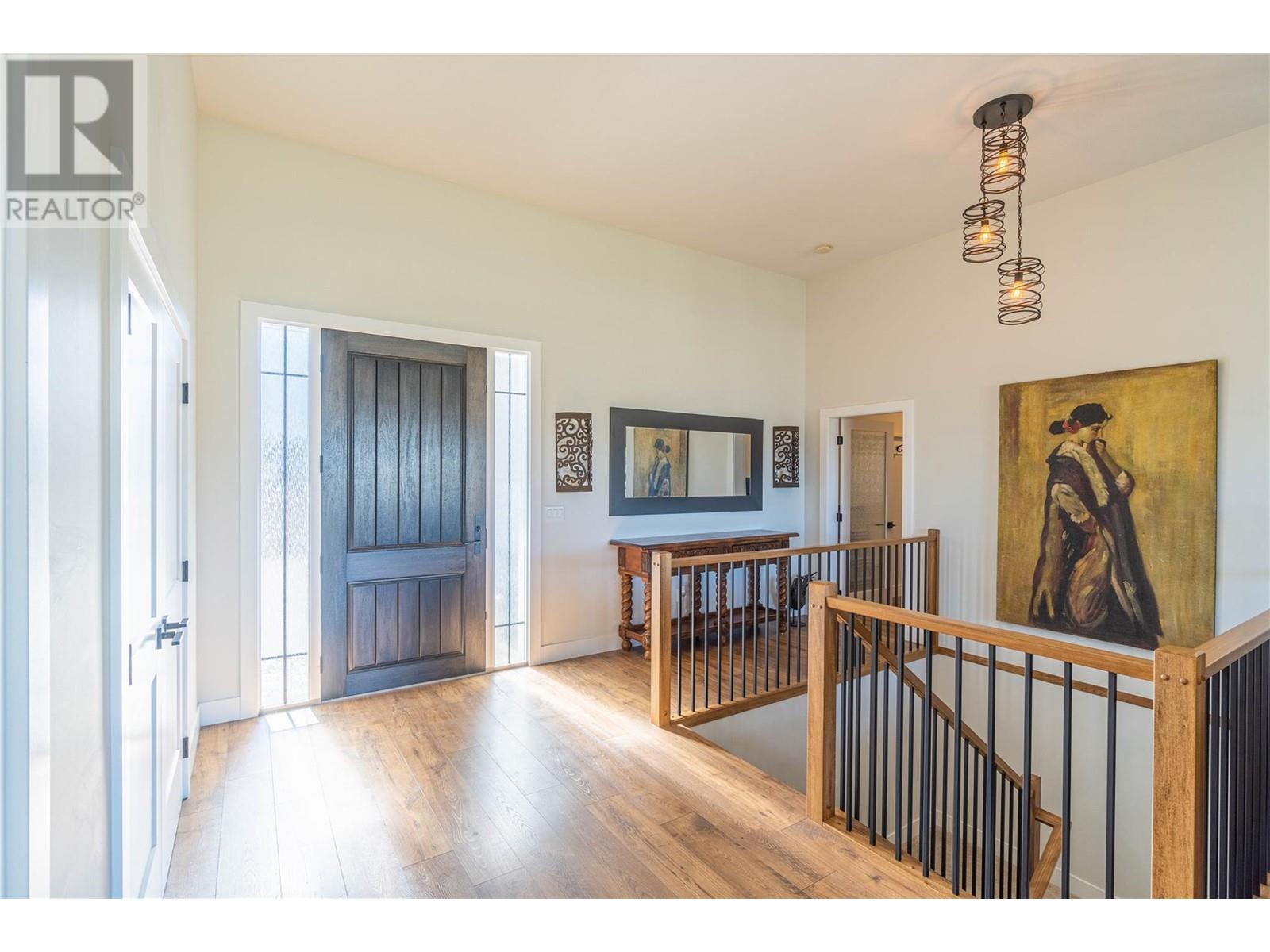 Photo 20 of 204 Rue Cheval Noir, Kamloops BC
