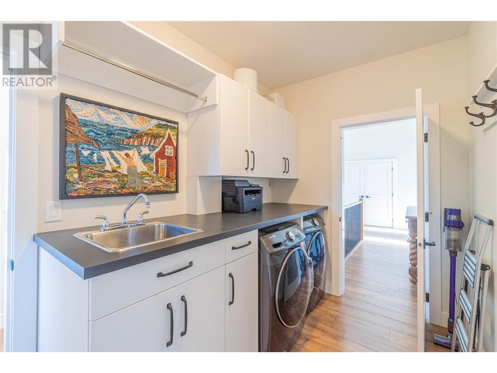 Photo 38 of 204 Rue Cheval Noir, Kamloops BC