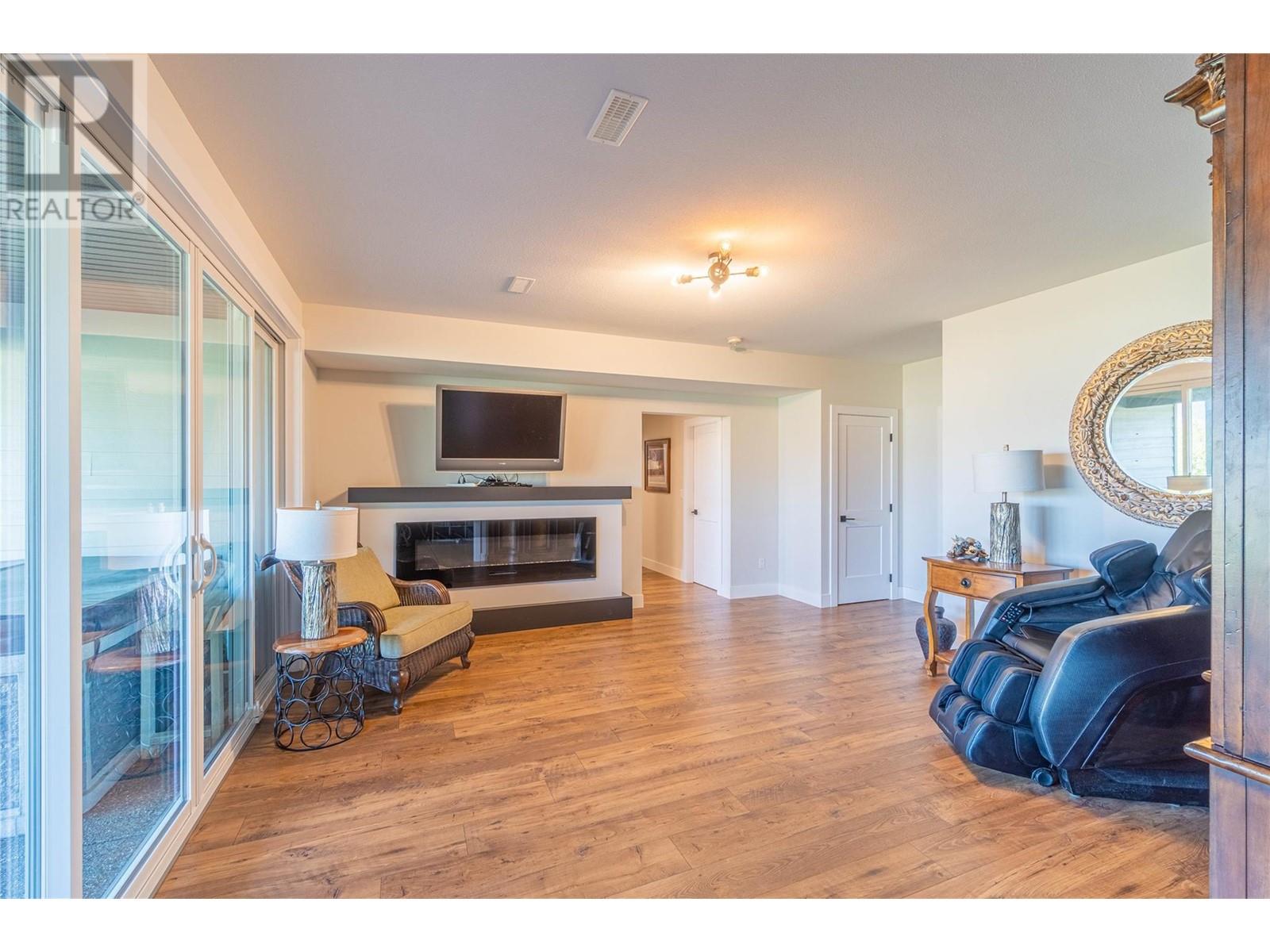 Photo 47 of 204 Rue Cheval Noir, Kamloops BC