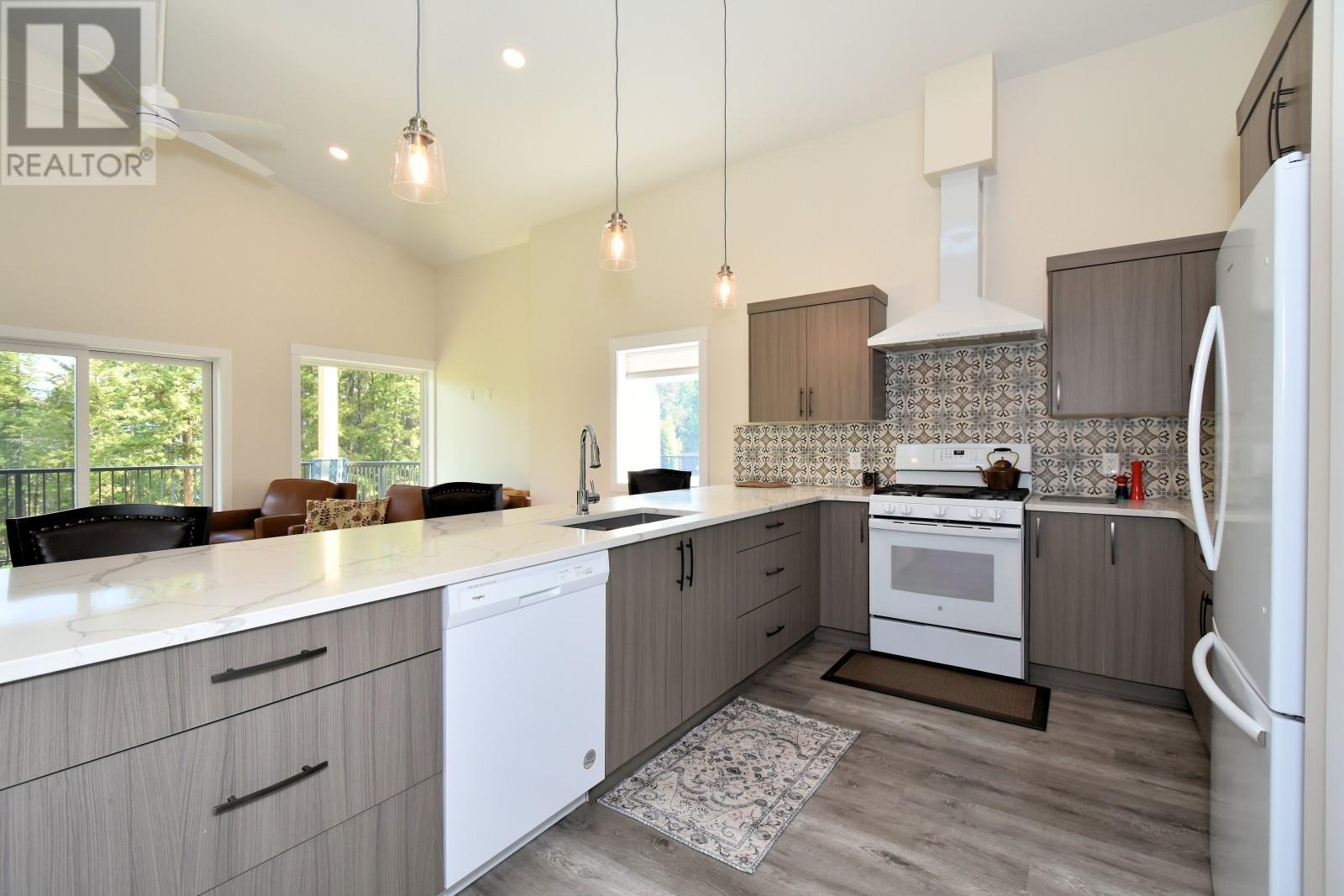 3044 Cedar Drive, Blind Bay