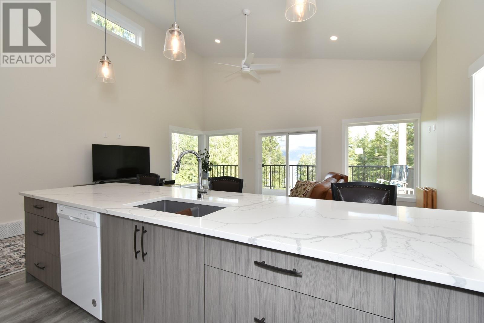 3044 Cedar Drive, Blind Bay