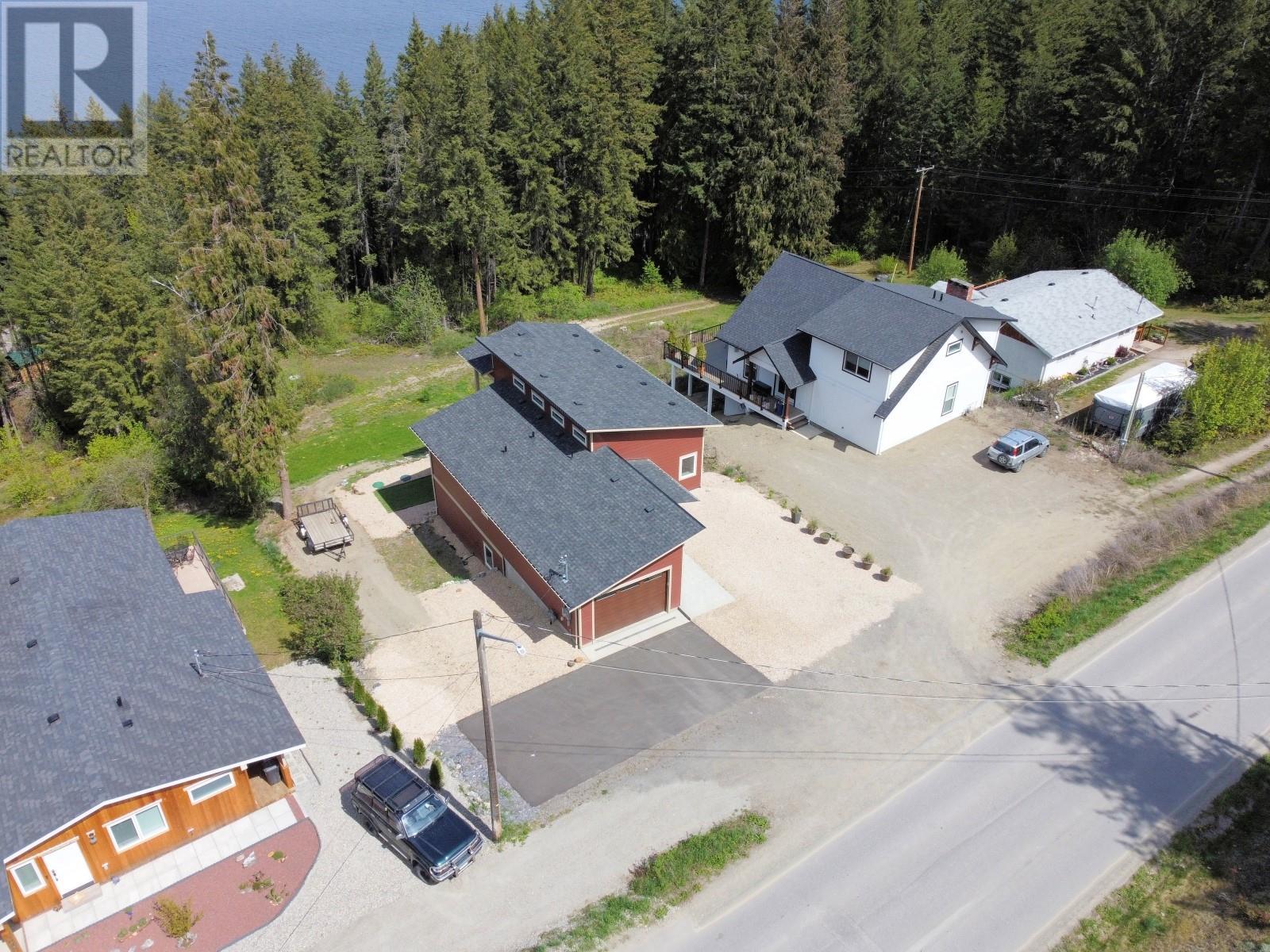  3044 Cedar Drive, Blind Bay