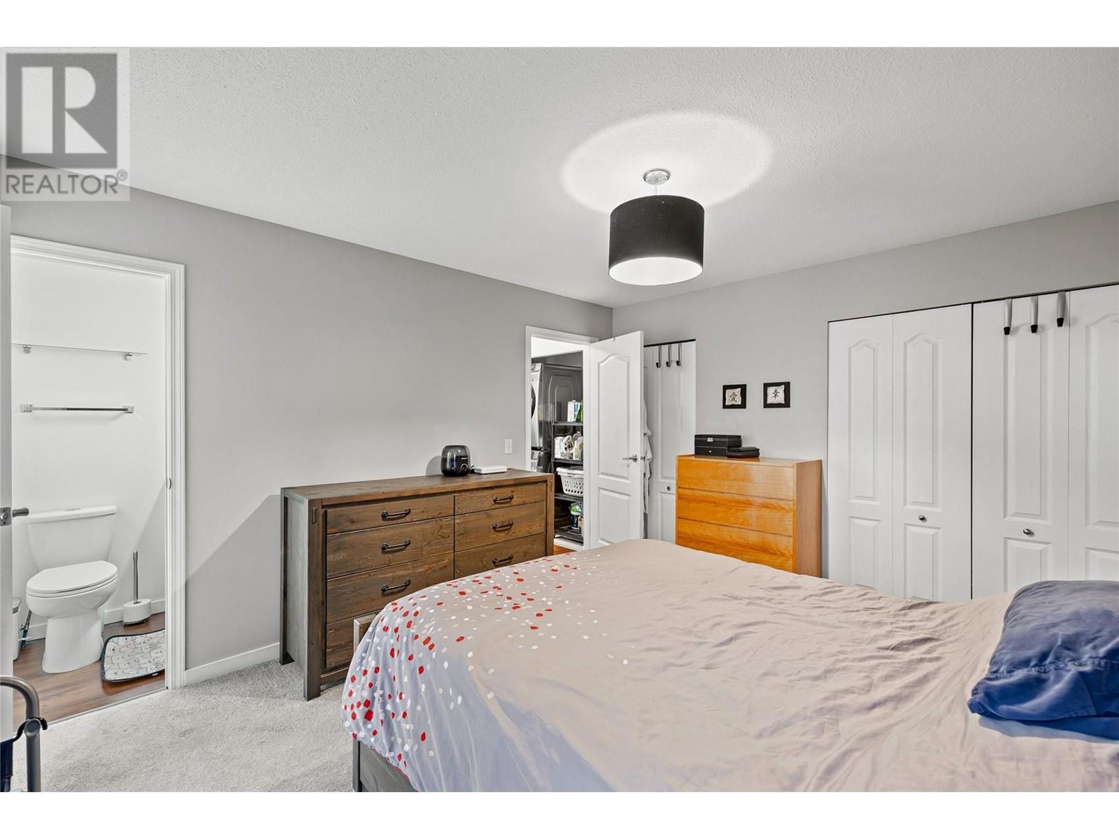  6029 Turner Avenue, Peachland