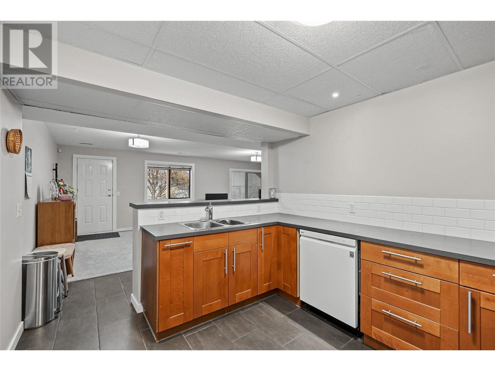 6029 Turner Avenue, Peachland