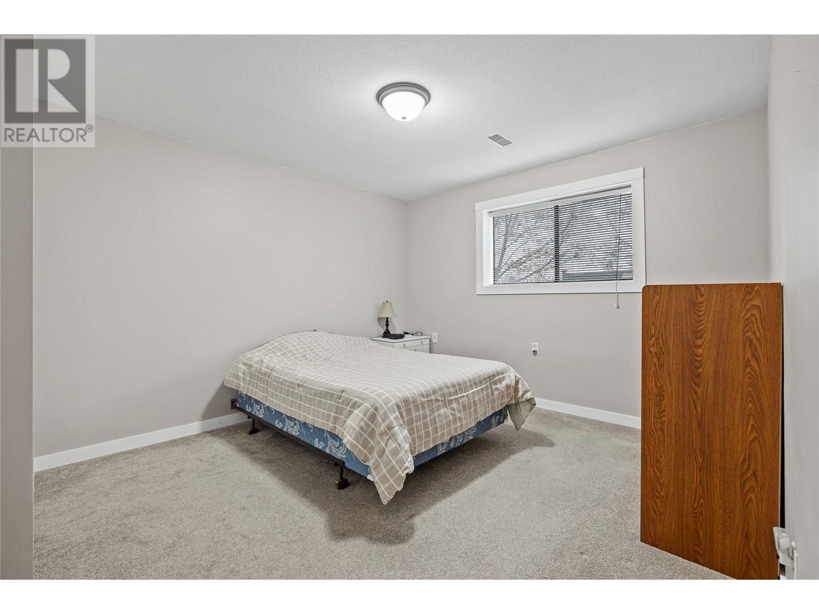  6029 Turner Avenue, Peachland