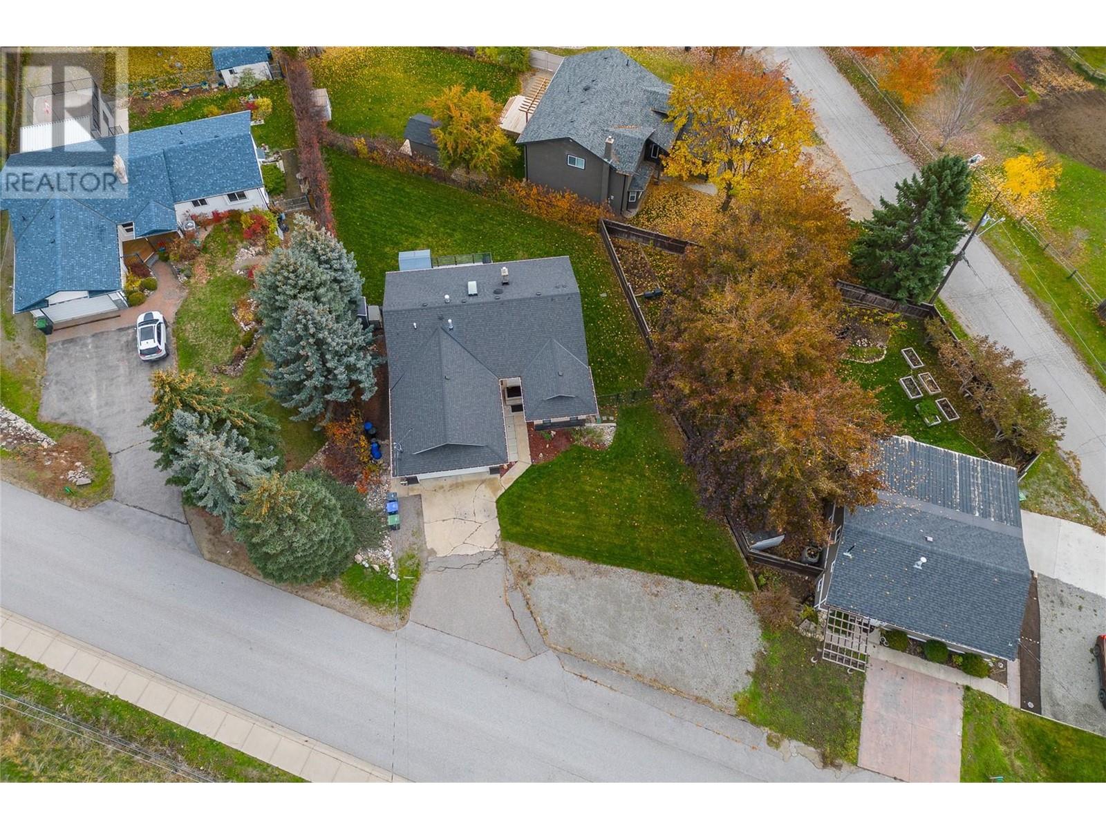  6029 Turner Avenue, Peachland
