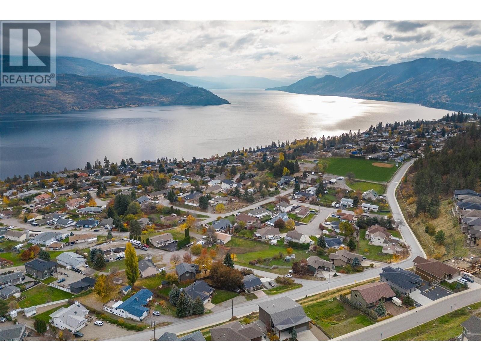  6029 Turner Avenue, Peachland