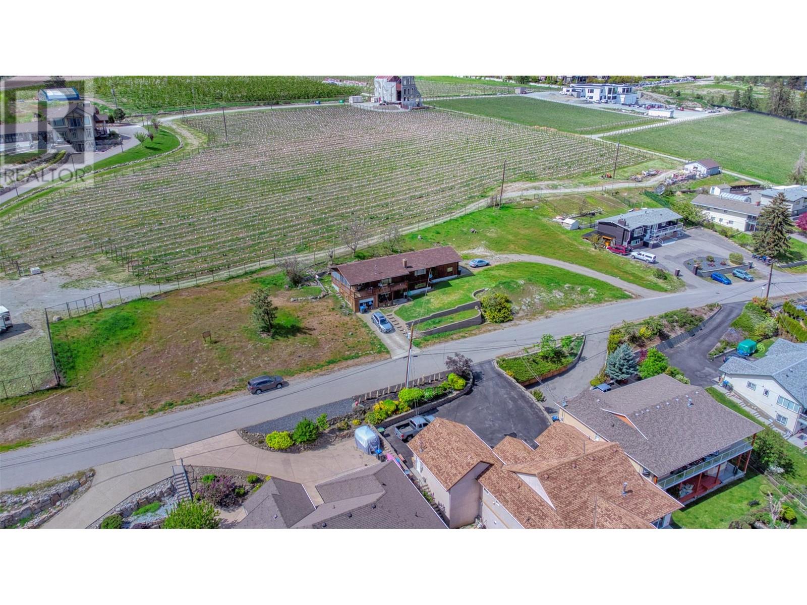  3924 Harding Road, West Kelowna
