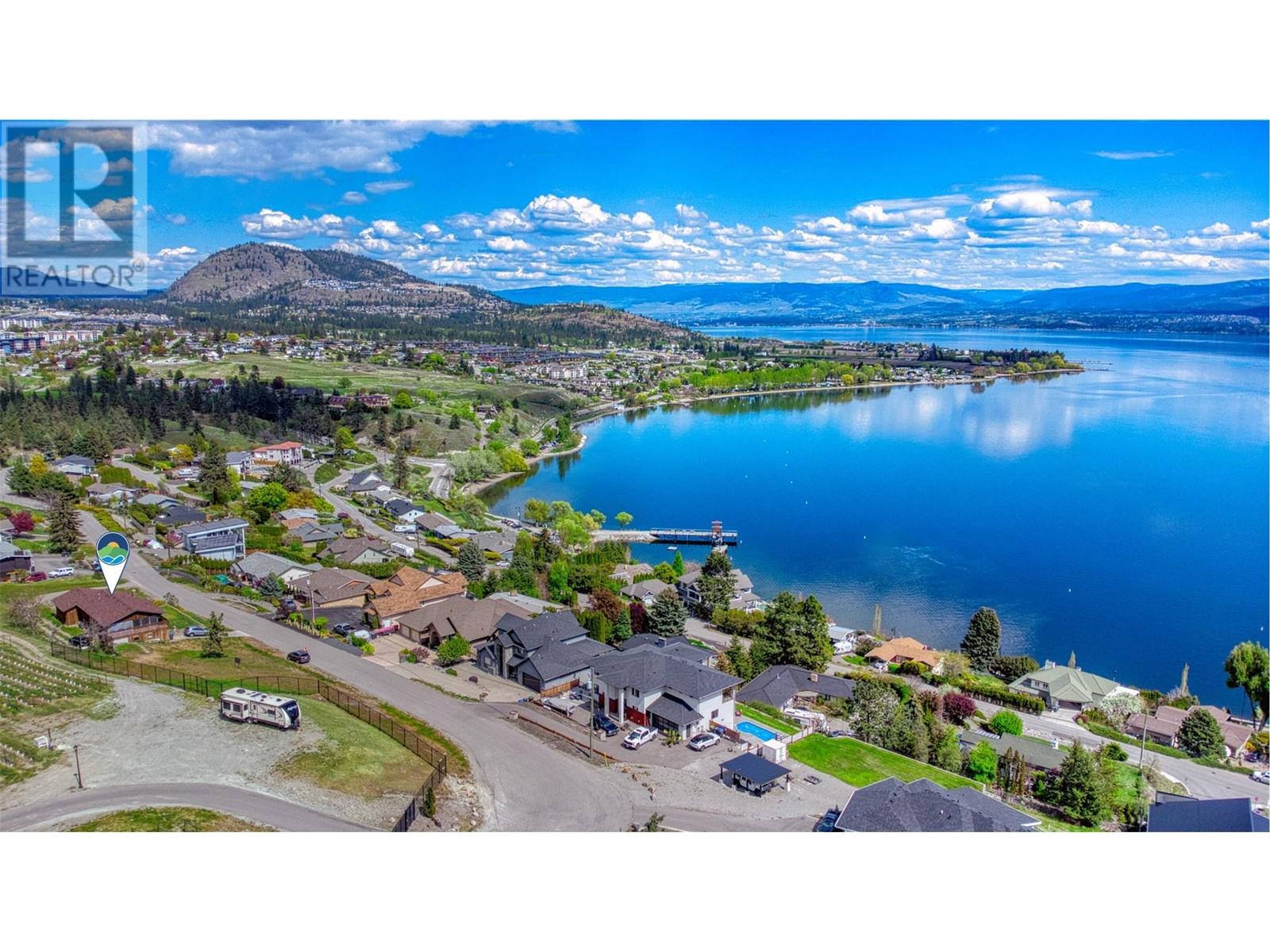3924 Harding Road, West Kelowna