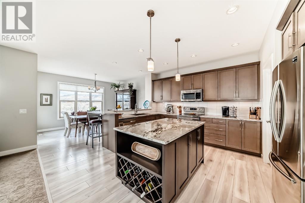 166 Riviera View, Cochrane, Alberta