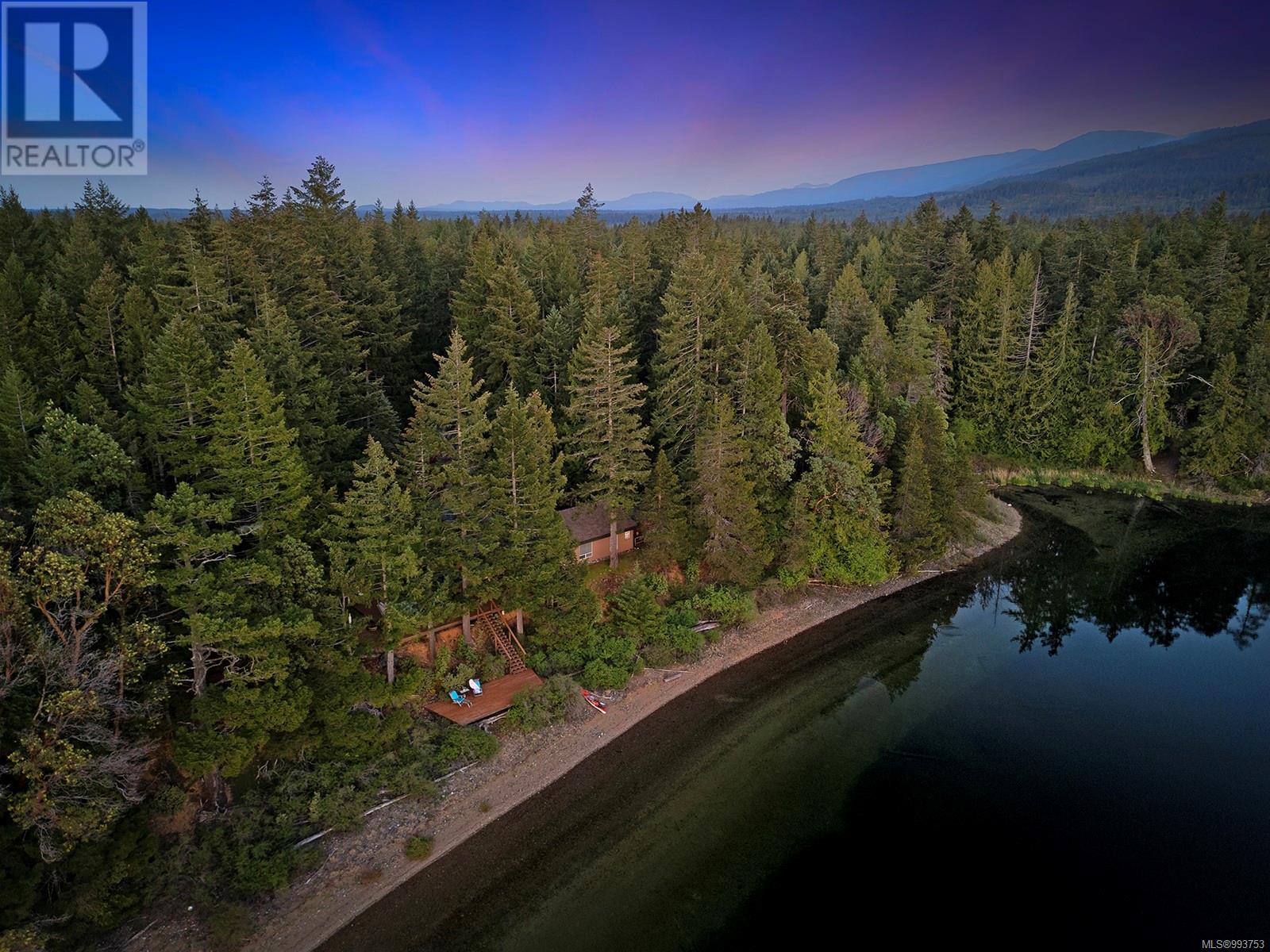 Photo 36 of 1120 Spider Lake Rd, Qualicum Beach BC