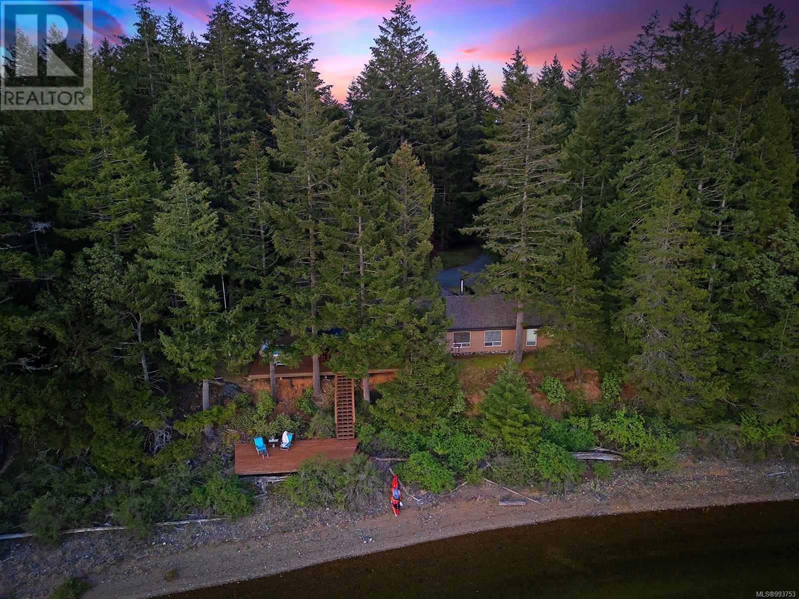 Photo 53 of 1120 Spider Lake Rd, Qualicum Beach BC