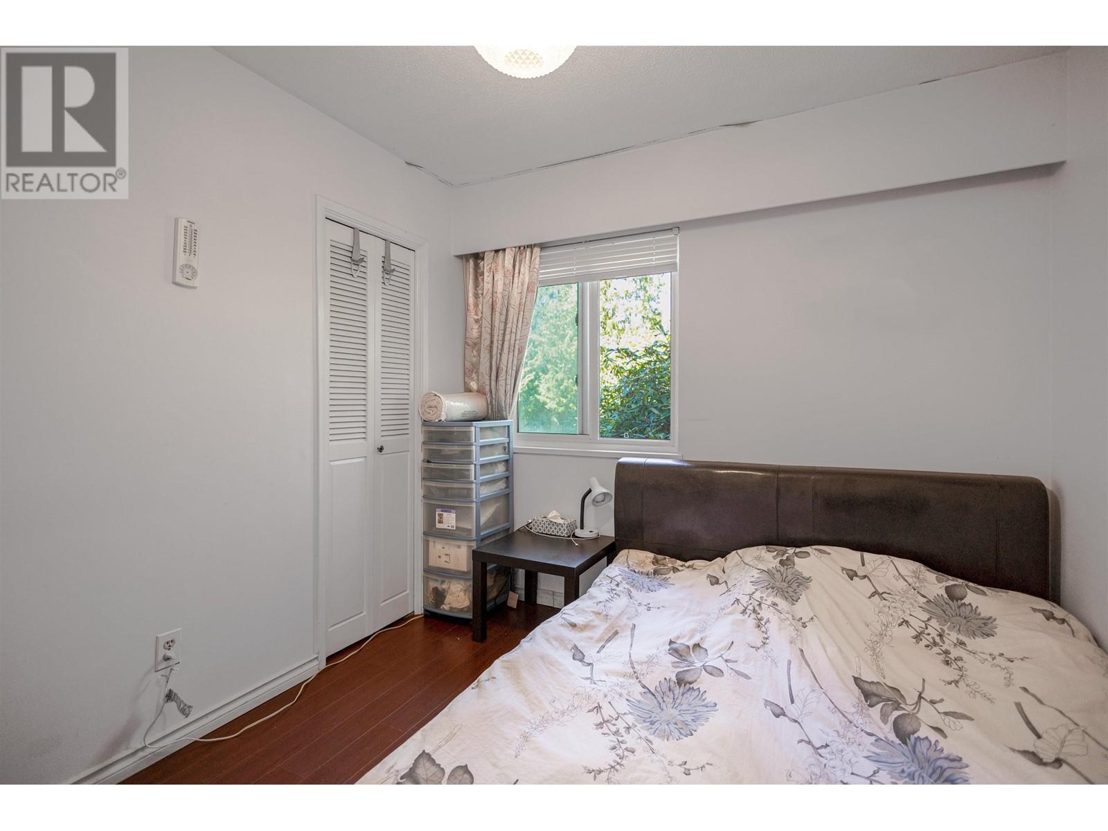Photo 19 of 5540 Parker Street, Burnaby BC