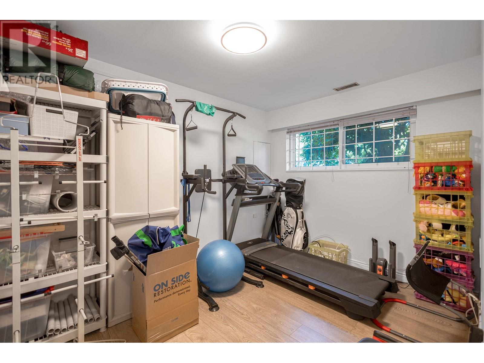 Photo 22 of 5540 Parker Street, Burnaby BC