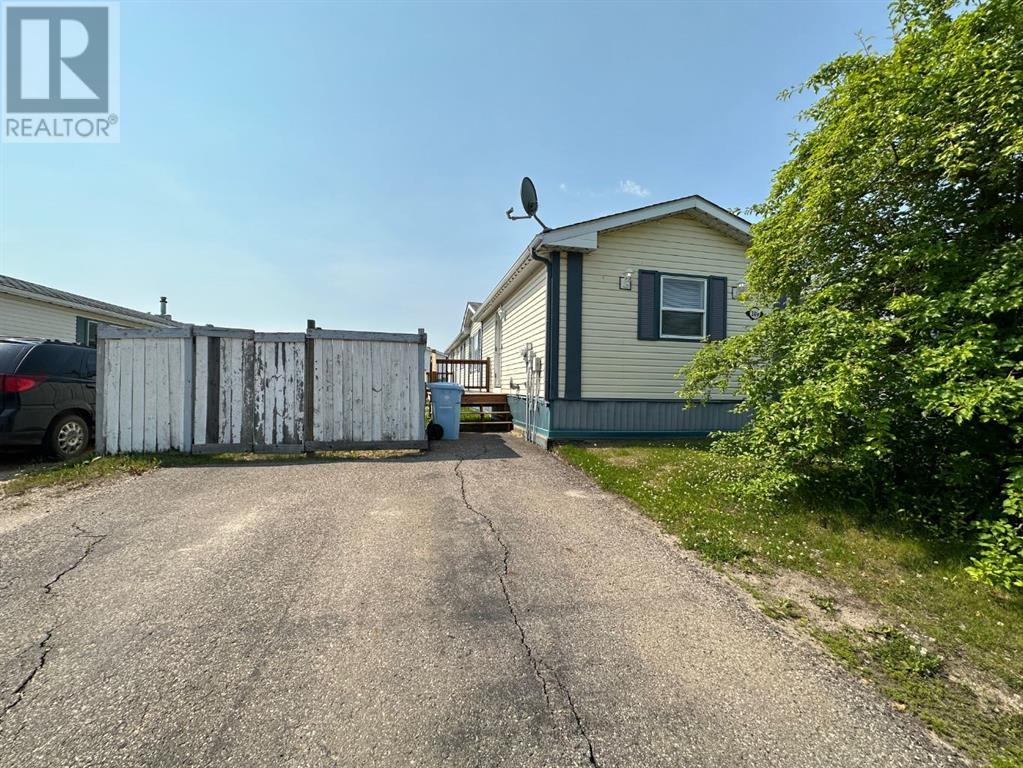 109 Hoehne Street, Fort McMurray, Alberta
