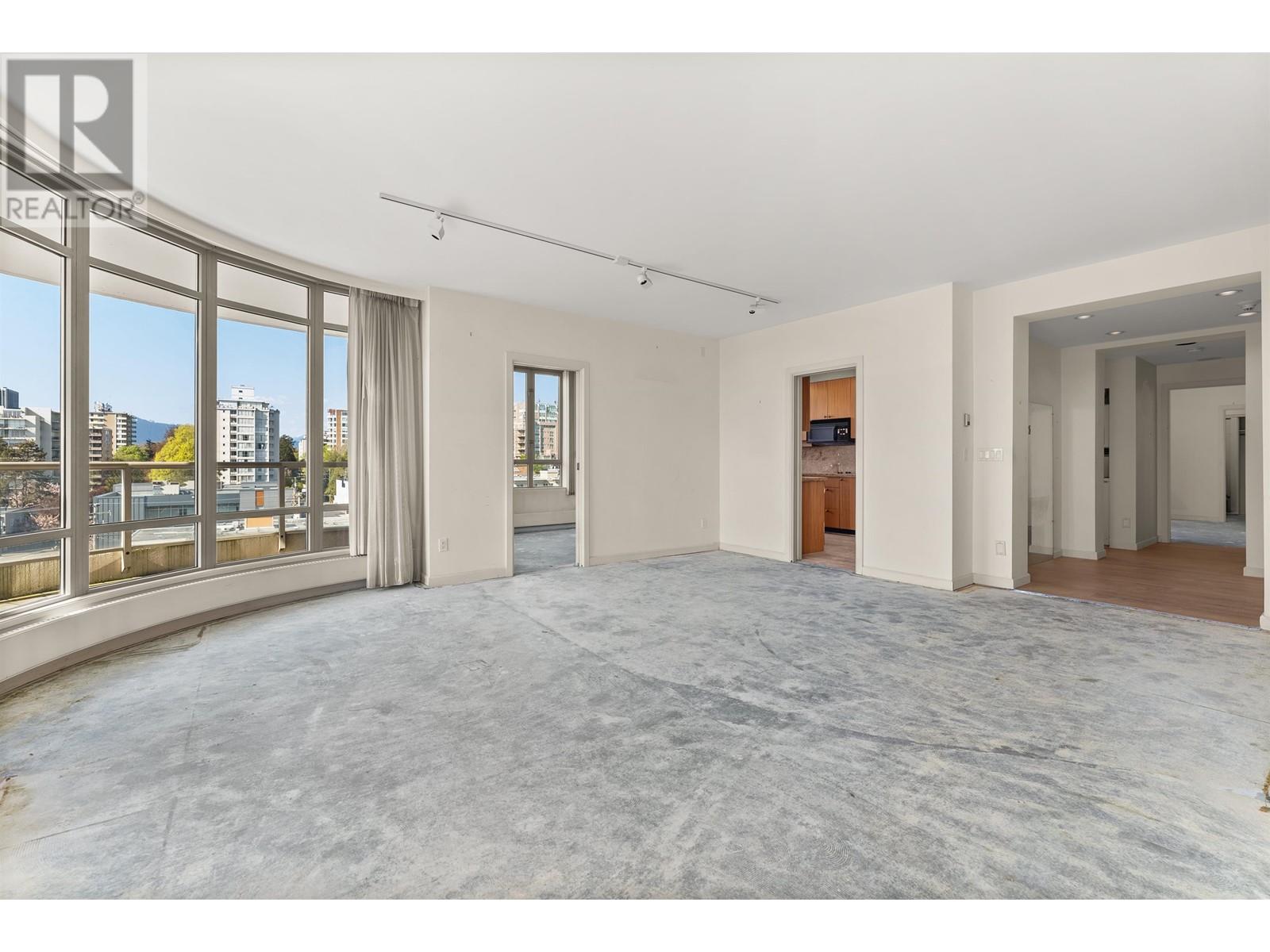 701 5850 BALSAM STREET, Vancouver real estate listing R2997476