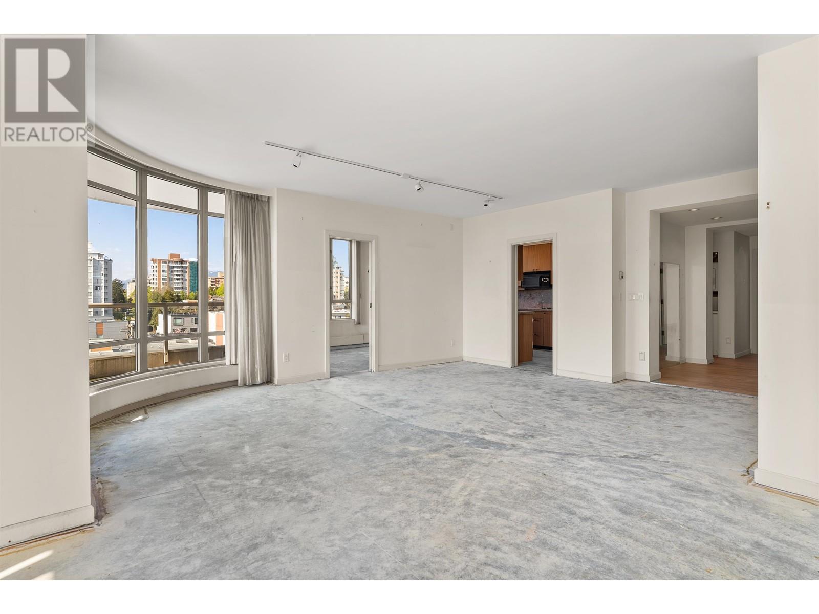 701 5850 BALSAM STREET, Vancouver real estate listing R2997476