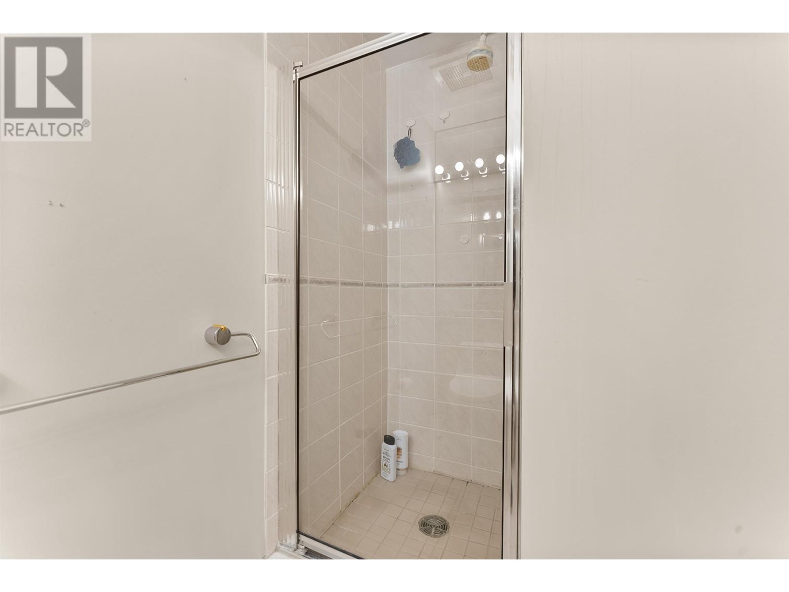701 5850 BALSAM STREET, Vancouver real estate listing R2997476