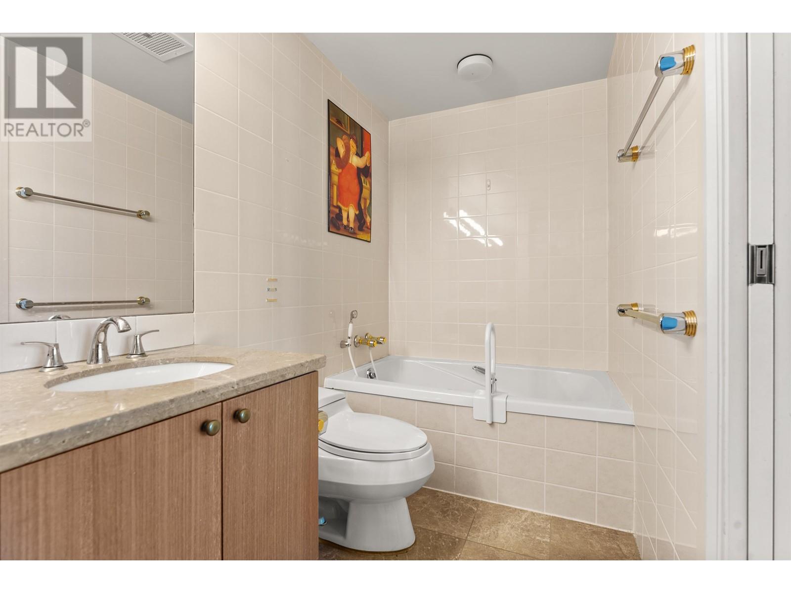 701 5850 BALSAM STREET, Vancouver real estate listing R2997476