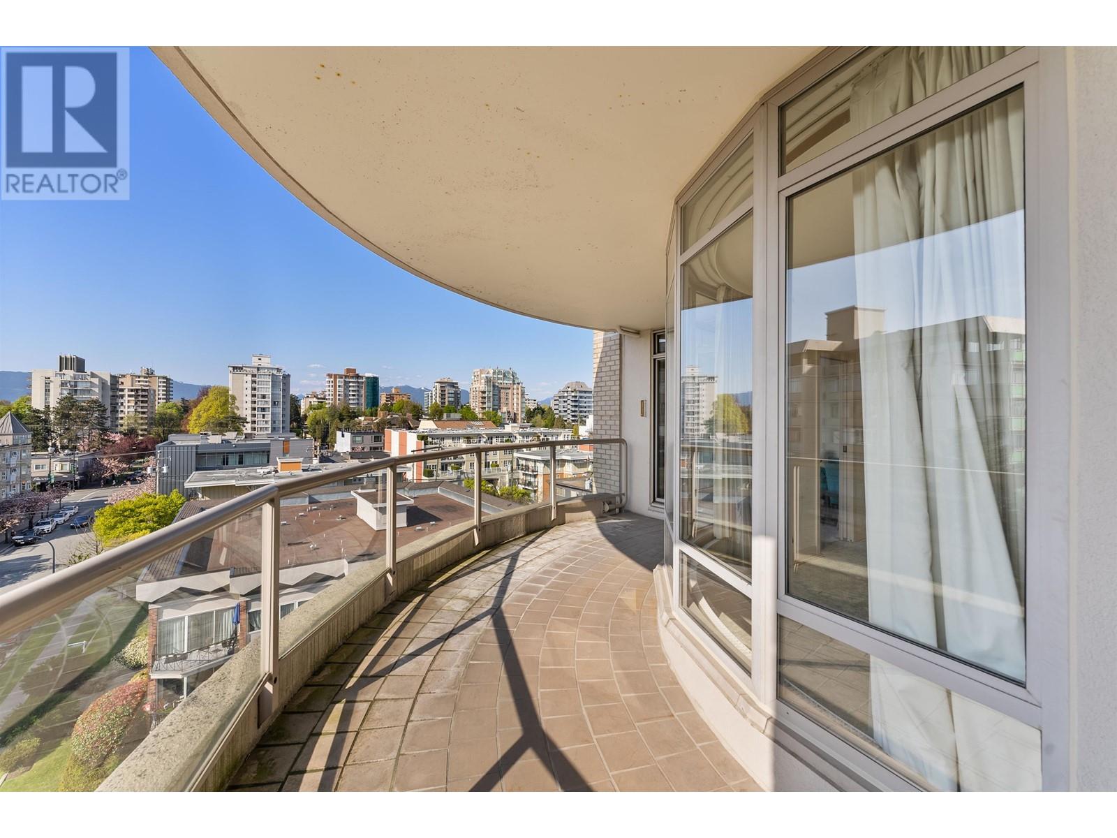 701 5850 BALSAM STREET, Vancouver real estate listing R2997476