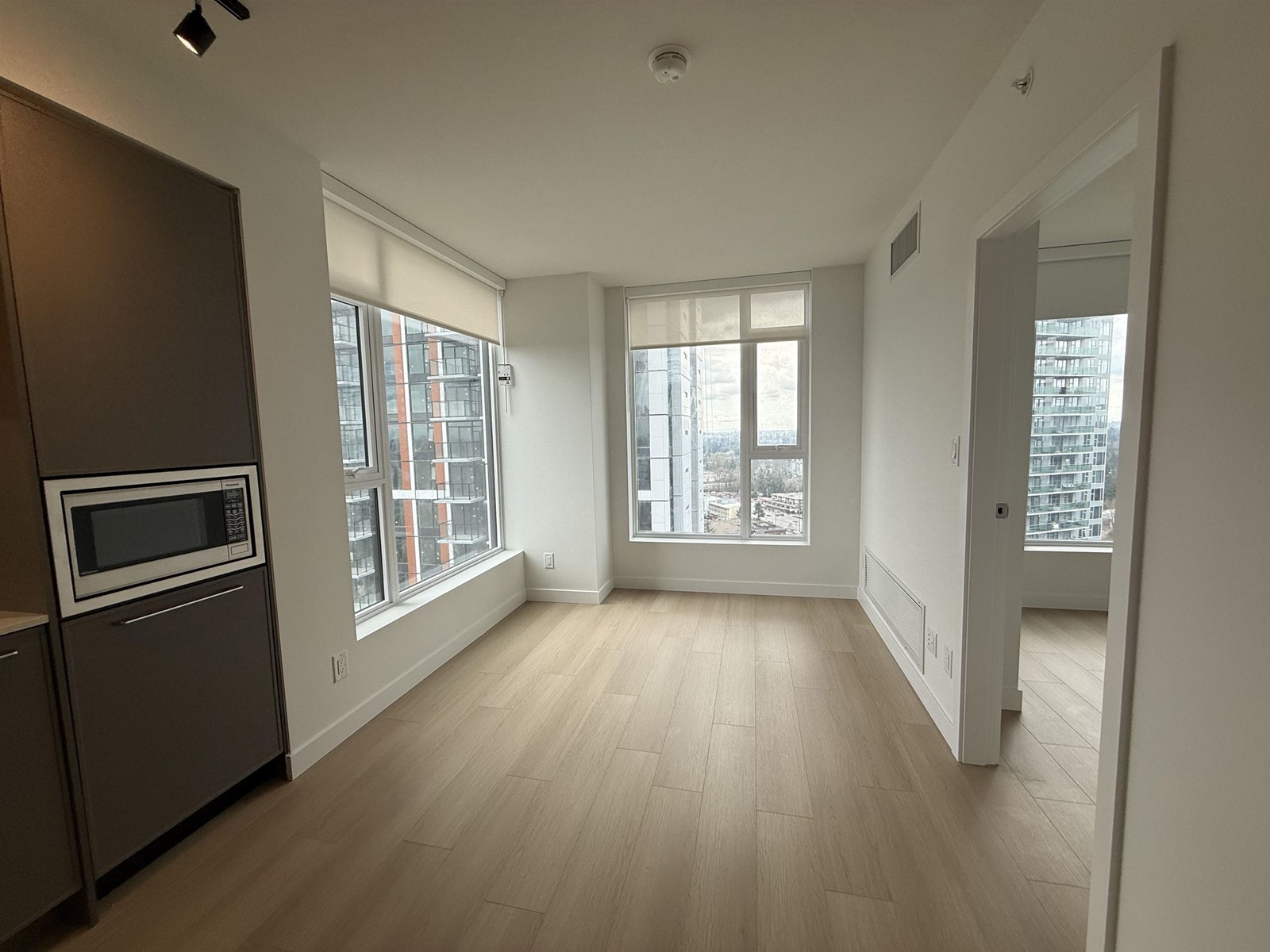 2210 13725 GEORGE JUNCTION - photo 2