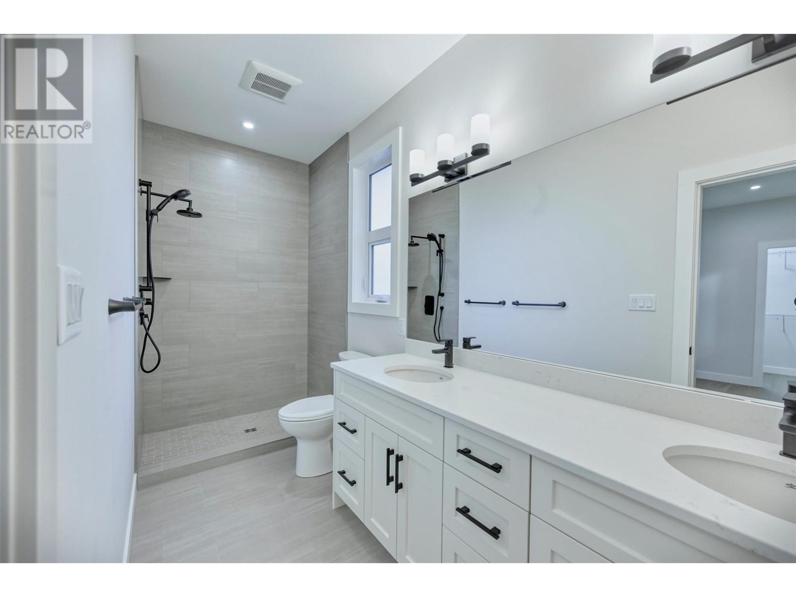 3620 LOBELIA Drive, Osoyoos