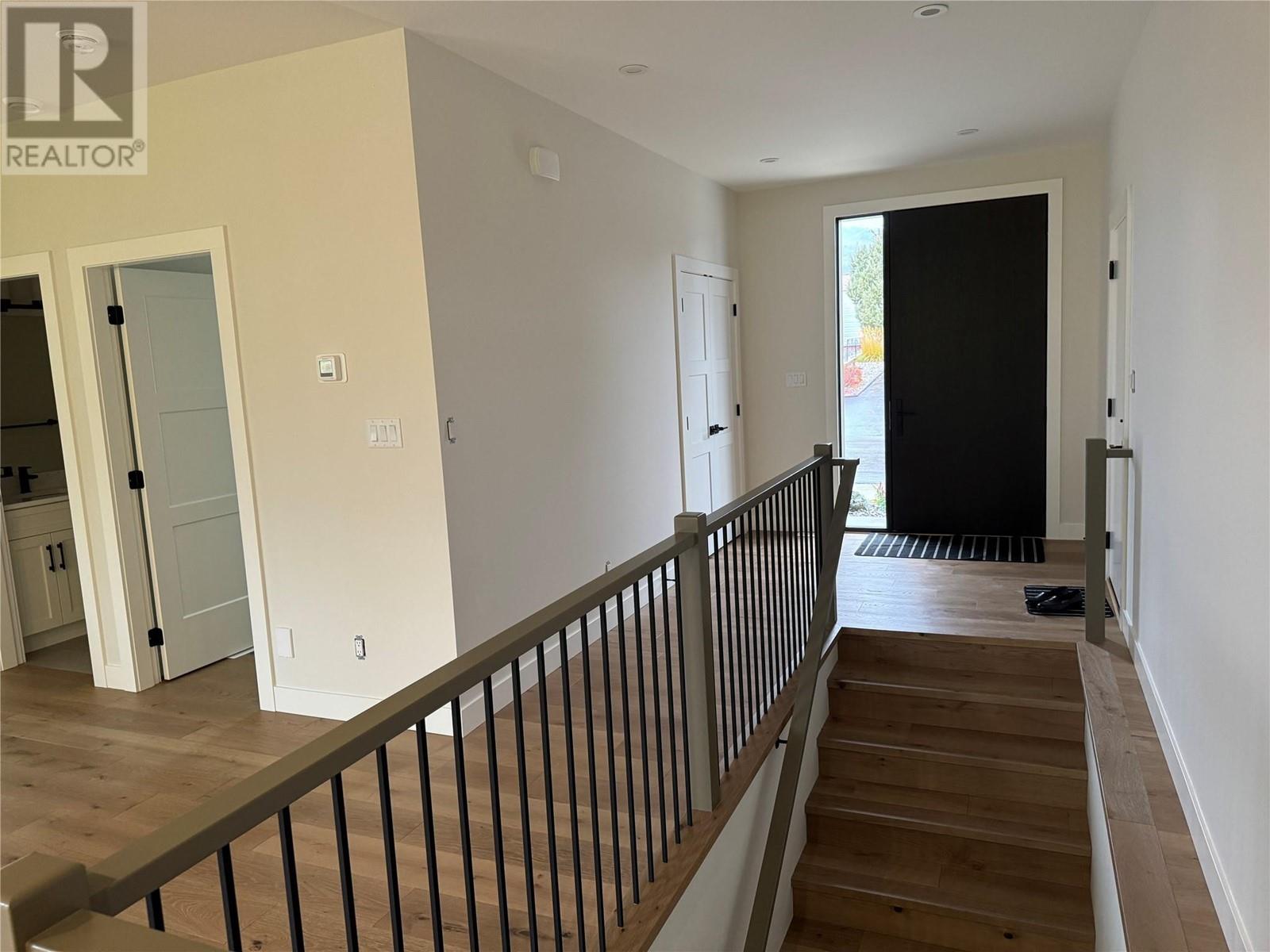 3620 LOBELIA Drive, Osoyoos