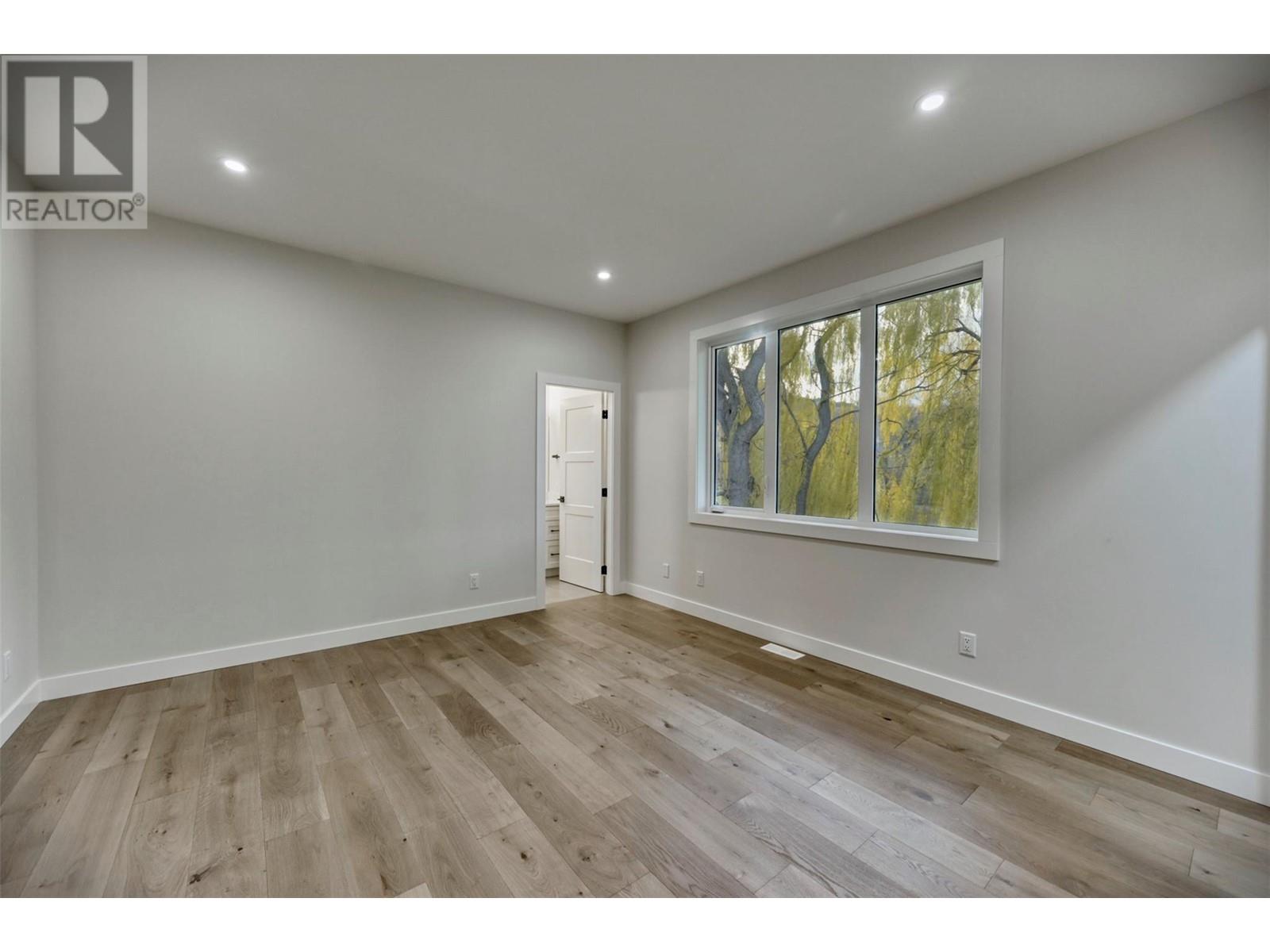 3620 LOBELIA Drive, Osoyoos