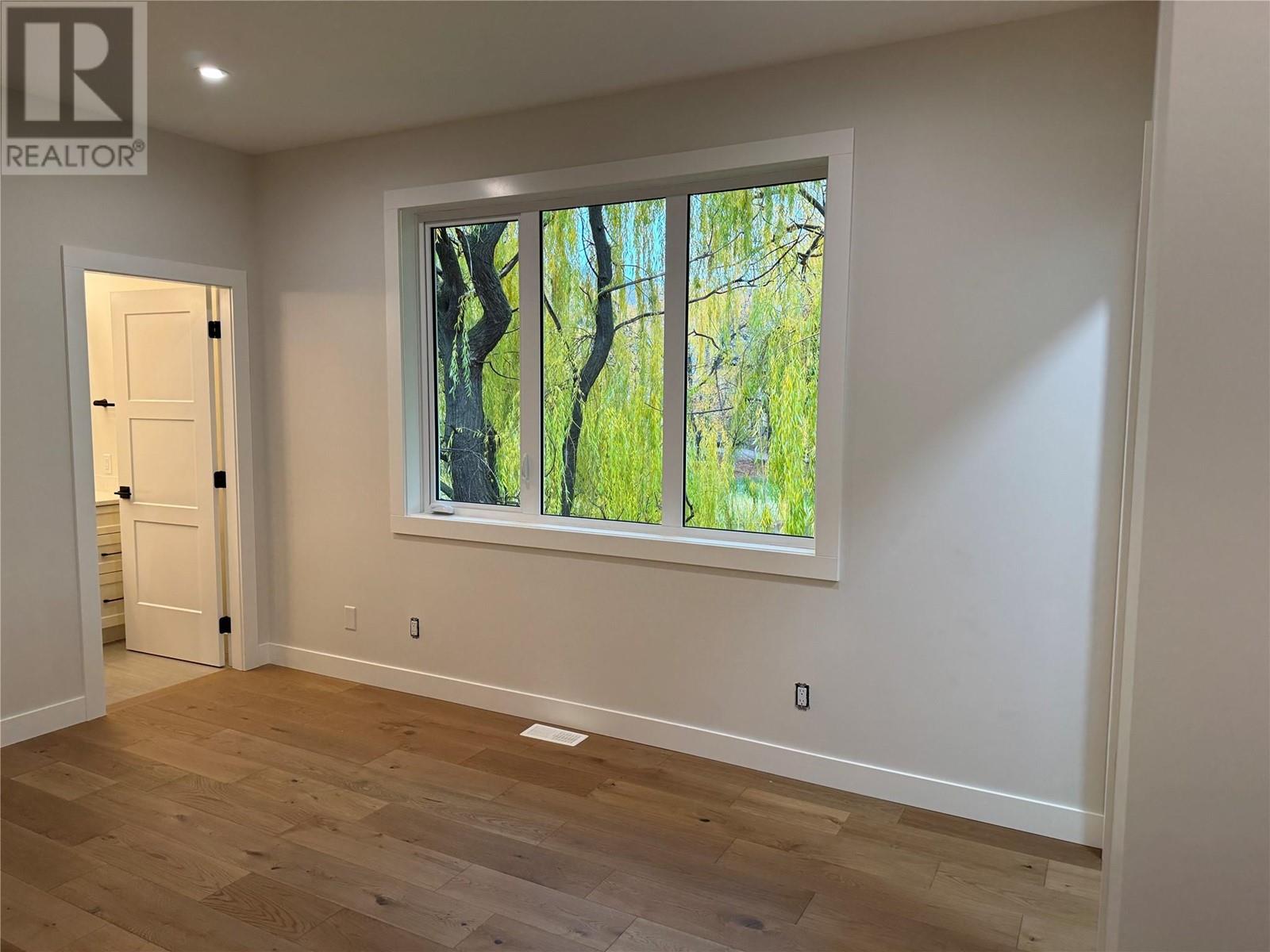 3620 LOBELIA Drive, Osoyoos