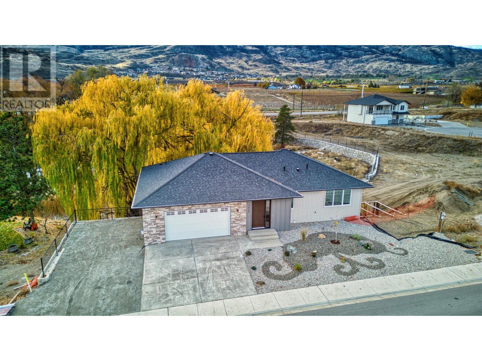 3620 LOBELIA Drive, Osoyoos