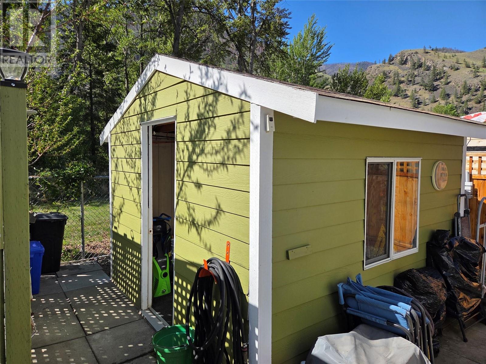 39 4354 Highway 3 Other, Keremeos