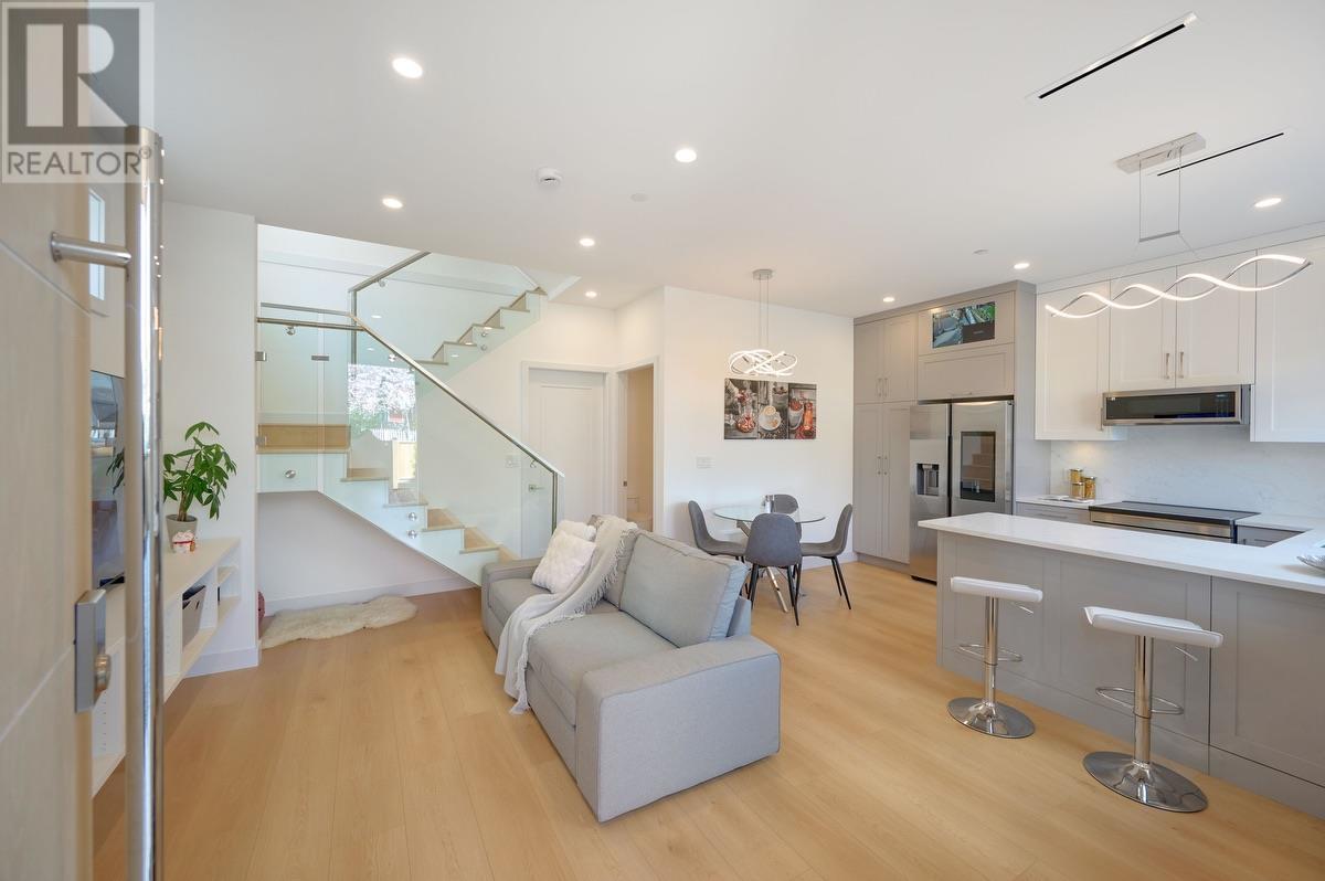 Photo 7 of 1 2838 Turner Street, Vancouver BC