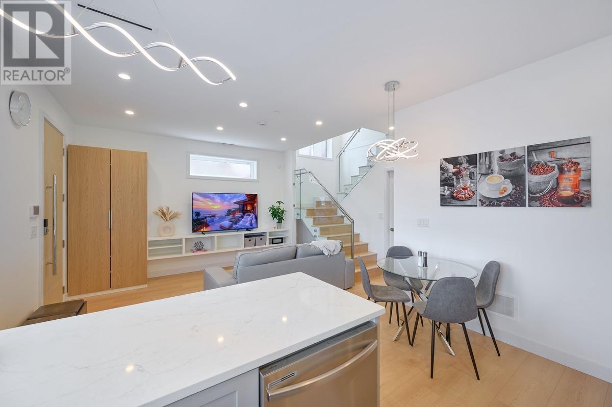 Photo 12 of 1 2838 Turner Street, Vancouver BC