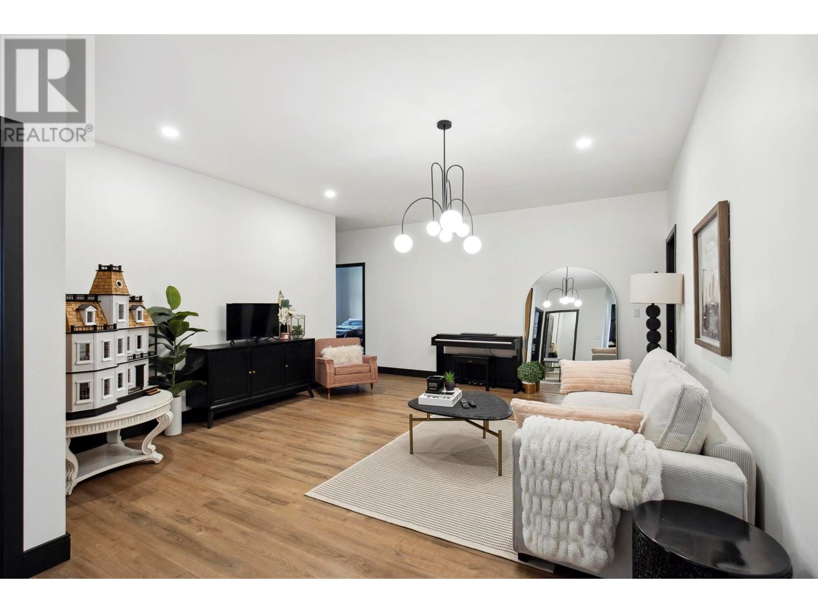  2137 Carmi Road, Penticton