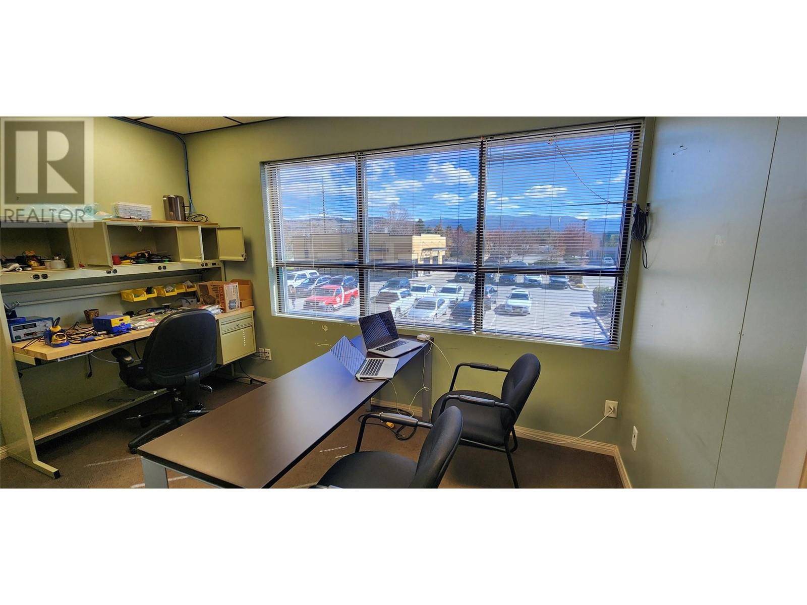 107 140 Commercial Drive, Kelowna