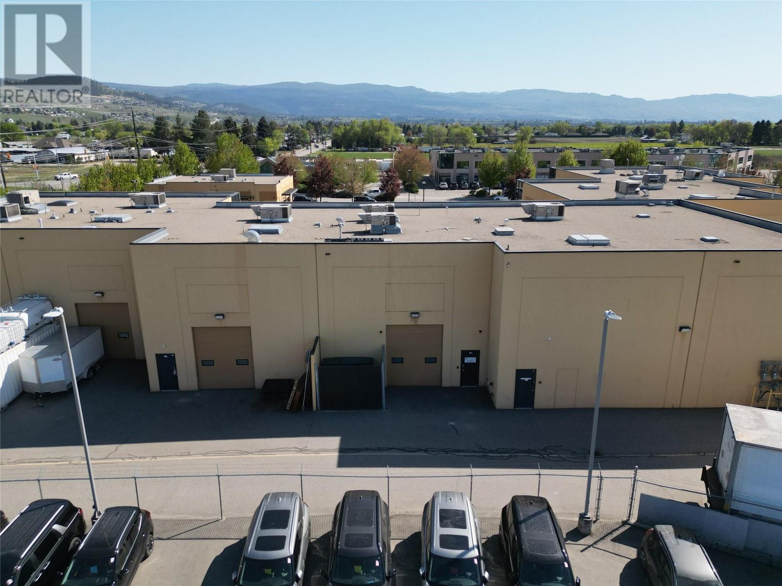 107 140 Commercial Drive, Kelowna