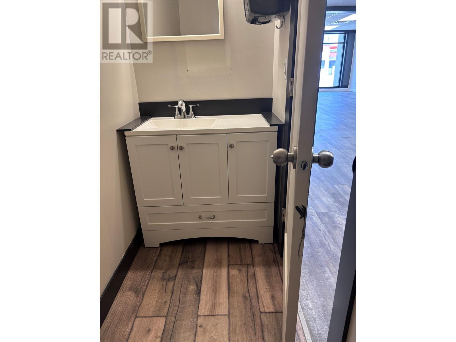 A 2409 Main Street, West Kelowna