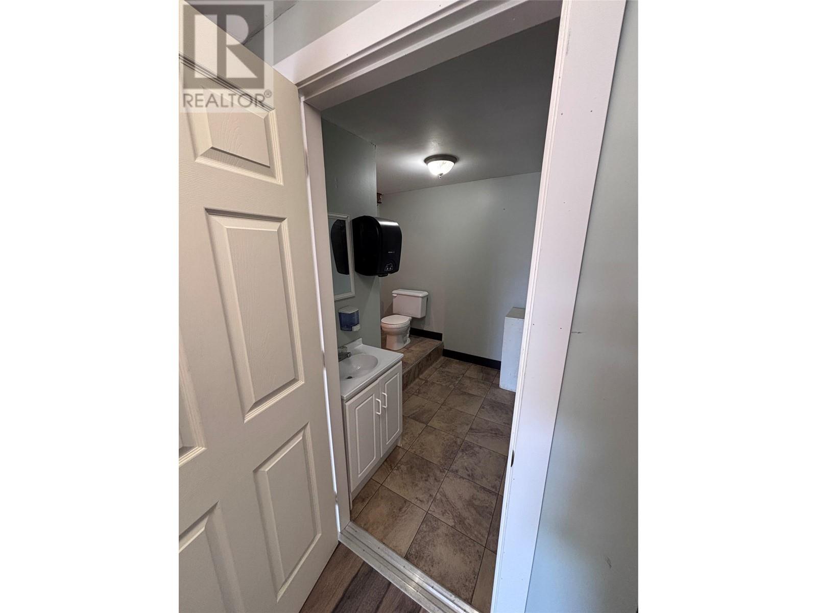 A 2409 Main Street, West Kelowna