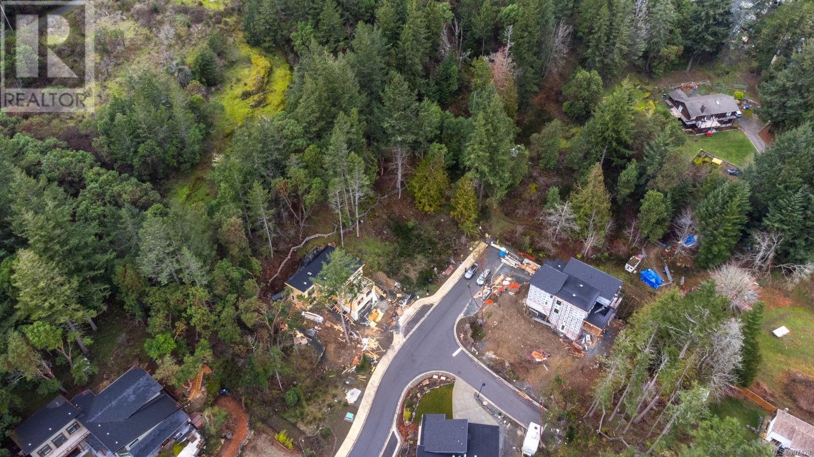 Photo 3 of 483 Delora Dr, Colwood BC