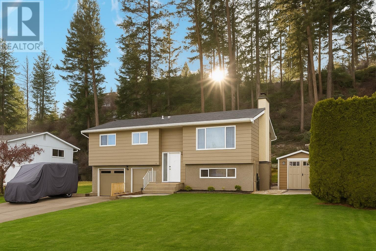 3240 McGinnis Road, West Kelowna