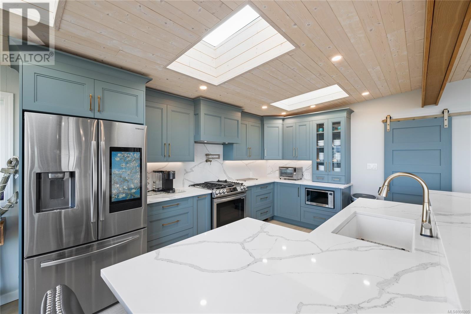 1682 Admiral Tryon Blvd, Parksville real estate listing 996905
