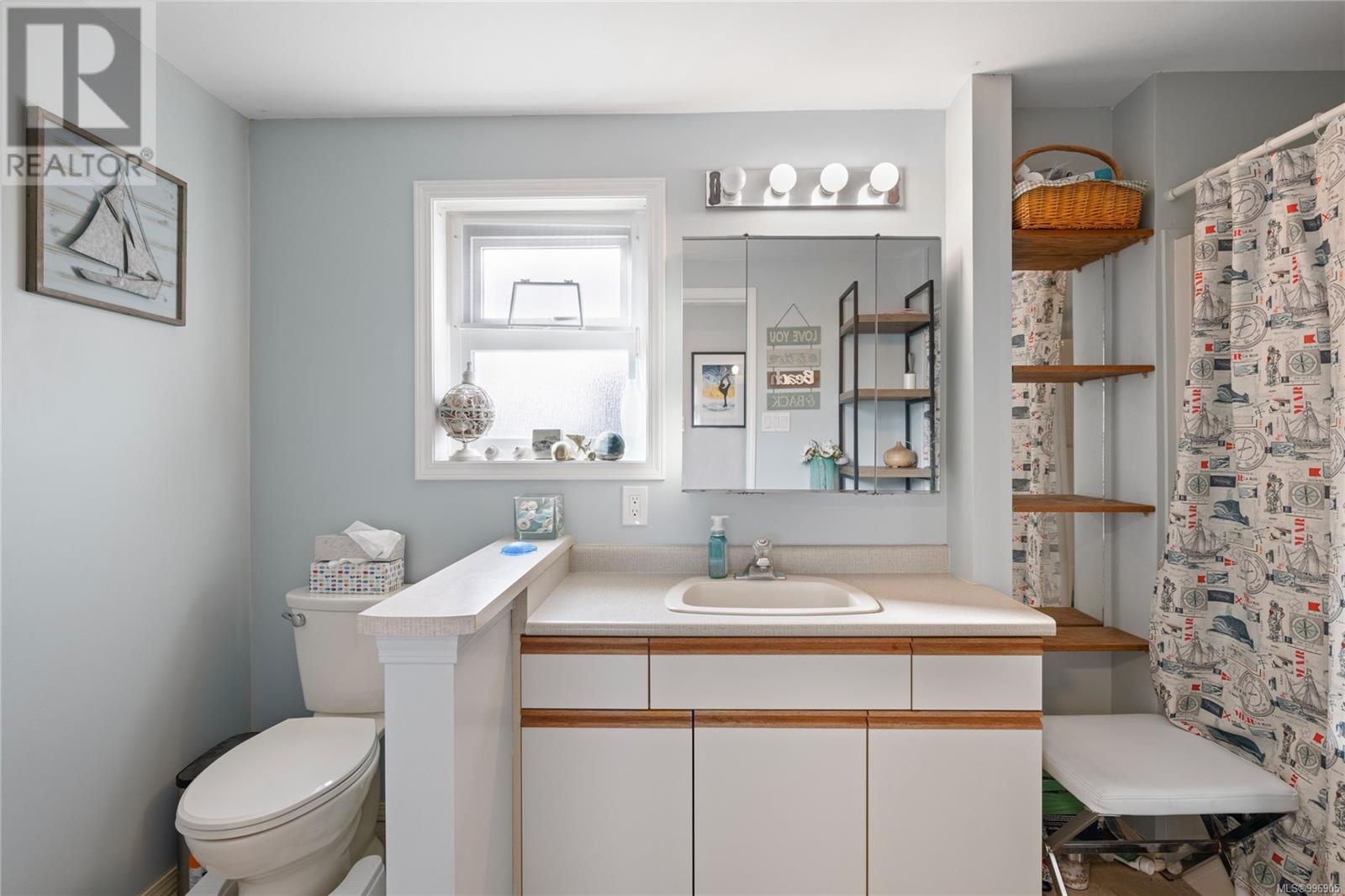 1682 Admiral Tryon Blvd, Parksville real estate listing 996905