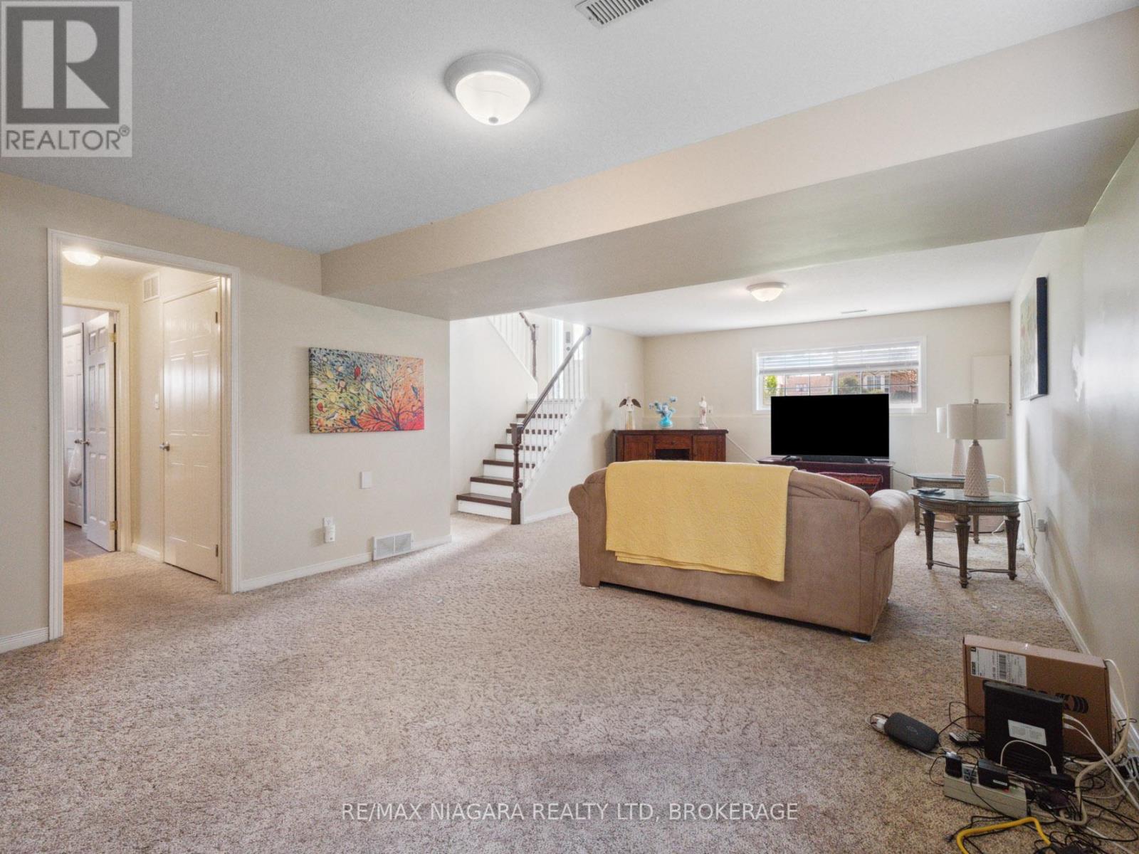 Photo 17 of 3564 Hill Street, Fort Erie ON