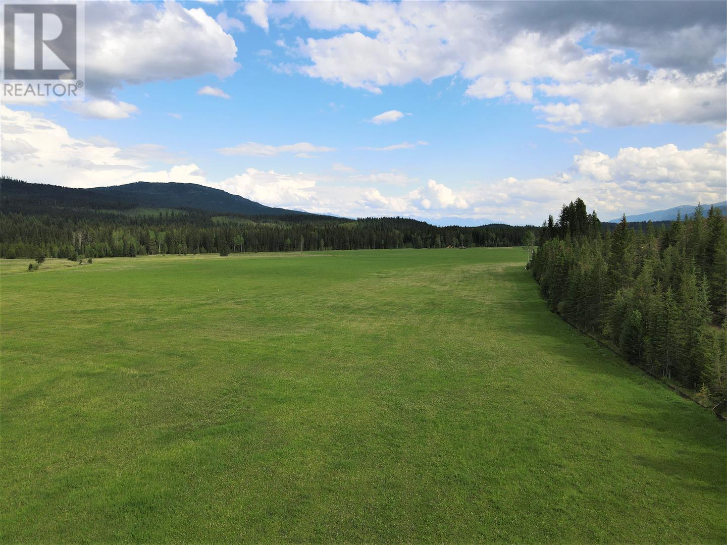 Photo 1 of 4945 Scott Road, Edgewater BC